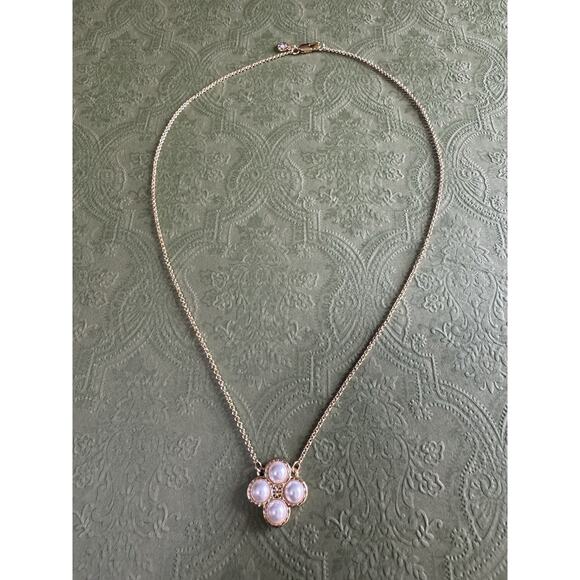 Tory Burch Pearl Clover Pendant Necklace NWT – Gold-Tone Chain with Logo Detail - Picture 5 of 6